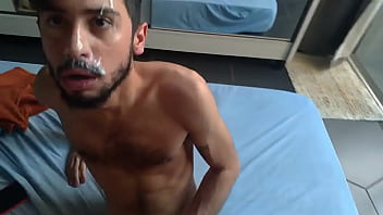 Chupei O Pau Do Cara Casado Até Ele Gozar Na Boca thumbnail