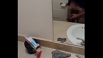 Dick sucked up by white girl