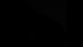 Sophi sem calcinha de sainha