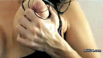 Amateur milf hottie getting a hard dong