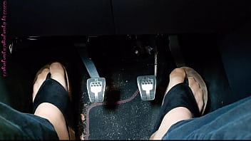 Nylon feet and toe separators in the car