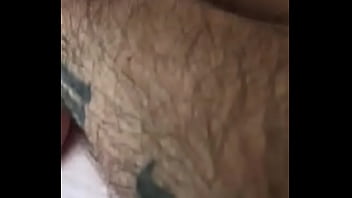 Stretching out my slaves pussy