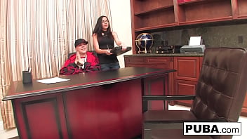 Blonde hottie loves to fuck