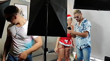 Bastidores da gravação de natal com vitória beatriz