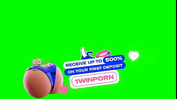 Ela me chamou pra tomar cafe e me chupou no sofa da mãe dela quase fomos pegos transando