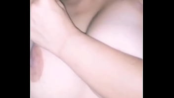 Tetas divinas de esta bella