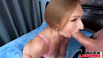 Stunning body whore skylar snow plays hide da salami with a big 1