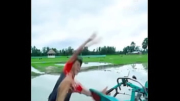 Asiático com gás hélio 24 10 2024