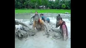 Asiático com gás hélio 24 10 2024