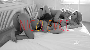 Pussy licking brunch girls