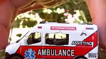 Voglio Spaccarti E Schiacciarti Tutto Sei Solo Un Piccolo Lombrico thumbnail