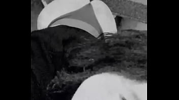 Me sacó la ropita en el paño público del supermercado