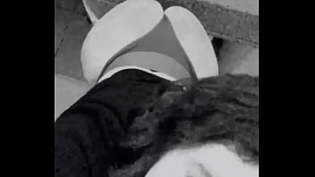 Me sacó la ropita en el paño público del supermercado