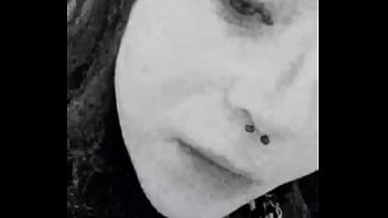 Me sacó la ropita en el paño público del supermercado