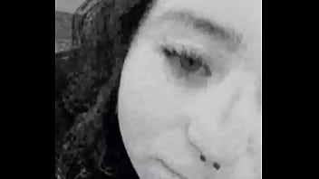 Me sacó la ropita en el paño público del supermercado