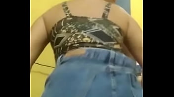 Safadinha dançando funk