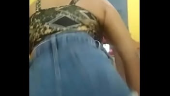 Safadinha dançando funk