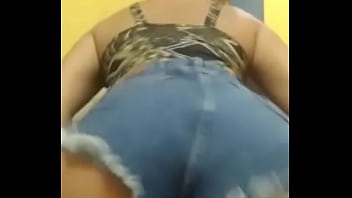 Safadinha dançando funk