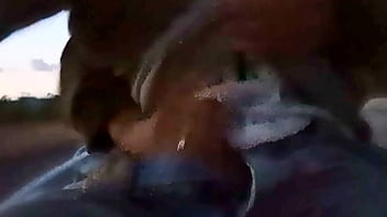 Resolvi bater uma para o gostoso voltando da praia quase nos pegaram