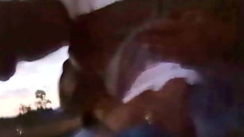 Resolvi bater uma para o gostoso voltando da praia quase nos pegaram