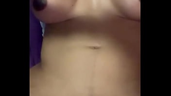 Grabando mi coño caliente