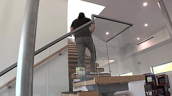 Horny bbw roxi minx breaks into a house & fucks the owner jm1273