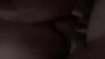 Arrebentando com o cu da casada anal