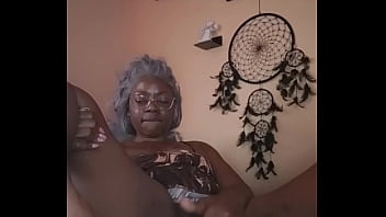 Rubbing pretty pink pussy