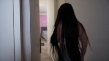 I discover a huge cock inside my stepson's pants and i feel like giving him a juicy blowjob