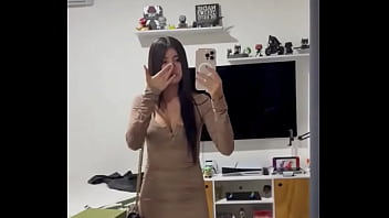 Crees que te la pondría dura solo con un besito