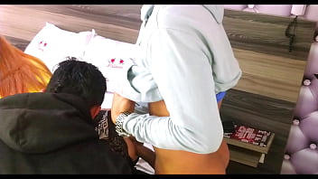 Comparti a mi esposa con desconocido sin condon creo que no debi hacer eso