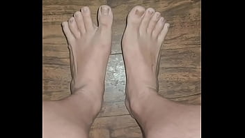 Just barefeet fetish entertainment