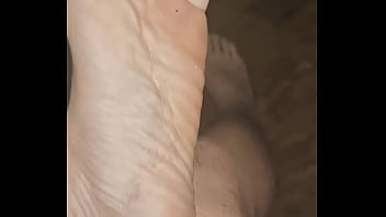 Just barefeet fetish entertainment