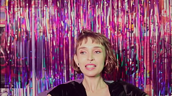 Atriz pornô bia roman fala sobre seus fetiches