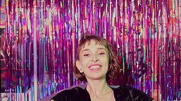 Atriz pornô bia roman fala sobre seus fetiches