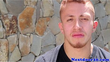 Muscular Homo Stud Wanking In The Shower thumbnail