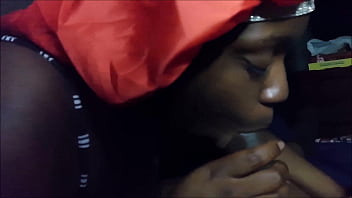 Darkchocolatebarbie sucked my dick through my reese's shorts in 4k