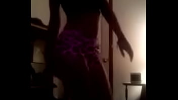 Sexy mixed teen shakes her ass