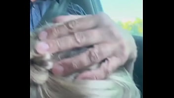 Acho que ele estava com pressa ao volante nessa hora kkkkkkkkk