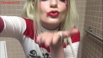 Pee play with harley quinn
