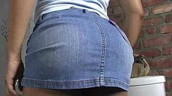 Sexy girl orally sinning 1