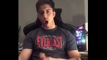 Fuck yeah work every drop out #cumblaster #gayxxx #trade