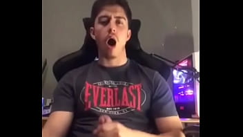 Fuck yeah work every drop out #cumblaster #gayxxx #trade