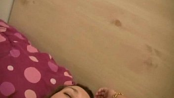 Amateur huge dildo pussy fucking sex tape
