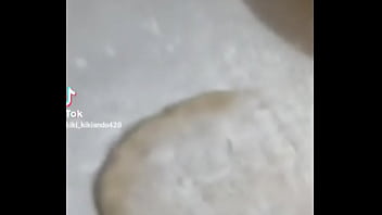 Cocinando pasta con aceite de artesal