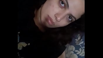 A true gentleman knows how to dry his lady's tearsun verdadero caballero sabe como secar las lagrimas de su dama