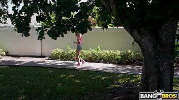 Blonde pussy joyride