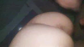 Delicia deu sua bunda para ser fodida