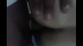 Vanckoki comendo buceta dela