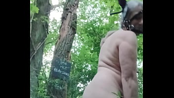 2024 09 04 esclave f la ponygirl en forêt